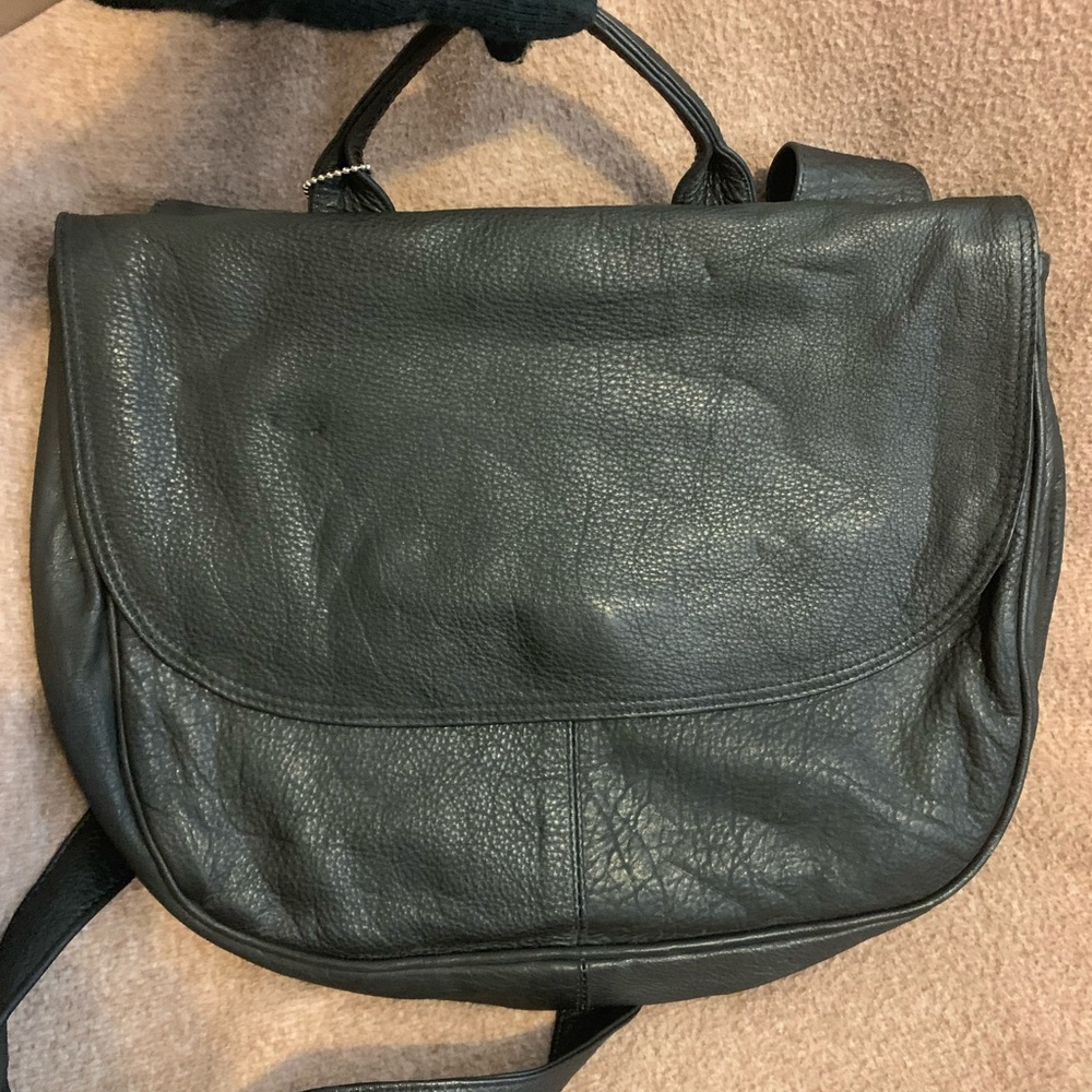 Kenneth Cole Crossbody Messenger Bag